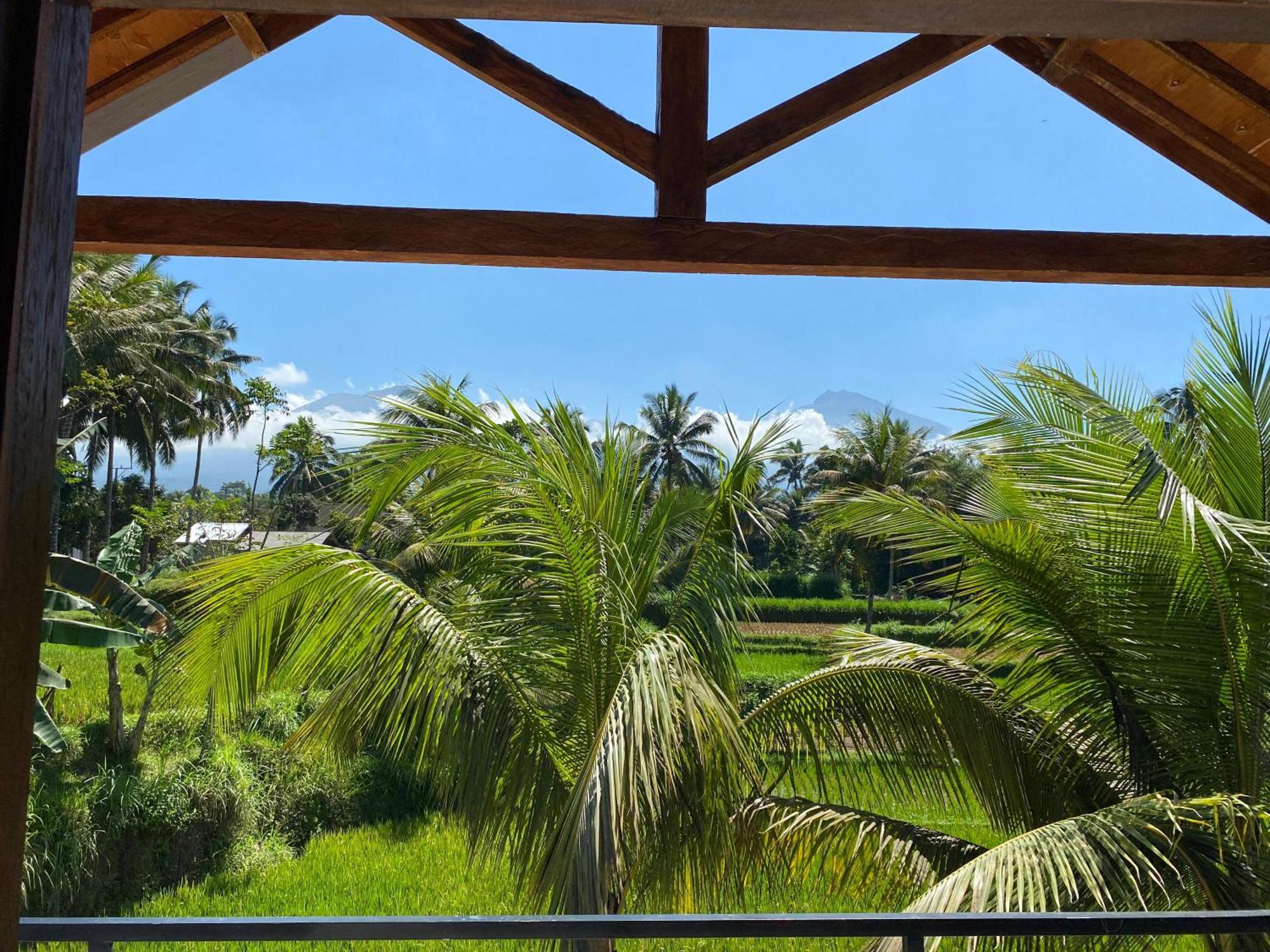 Dira Bungalows Тетебату Экстерьер фото